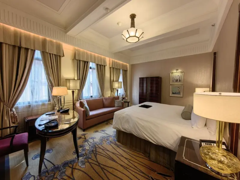Fairmont Peace Hotel-Experience the Legacy of Shanghai's Iconic Landmark Fairmont Peace Hotel-Experience the Legacy of Shanghai's Iconic Landmark