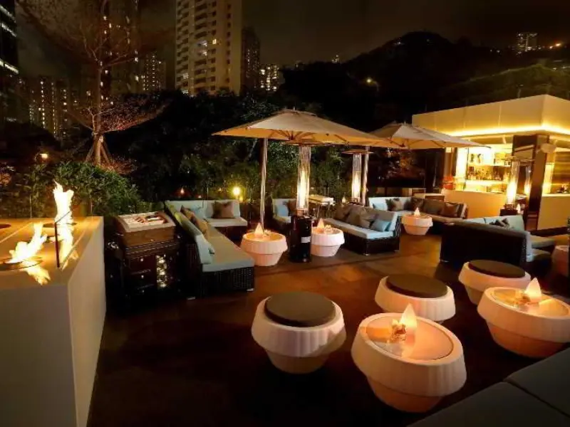 Conrad Hong Kong-Luxury in the Heart of Hong Kong Conrad Hong Kong-Luxury in the Heart of Hong Kong