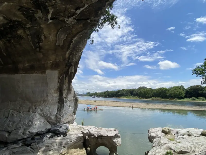 Elephant Trunk Hill-The Iconic Symbol of Guilin's Natural Beauty Elephant Trunk Hill-The Iconic Symbol of Guilin's Natural Beauty