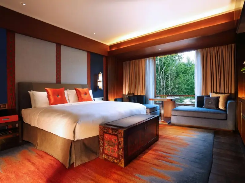 Shangri-La Hotel Lhasa-Luxury Amidst the Mystique of Tibet Shangri-La Hotel Lhasa-Luxury Amidst the Mystique of Tibet