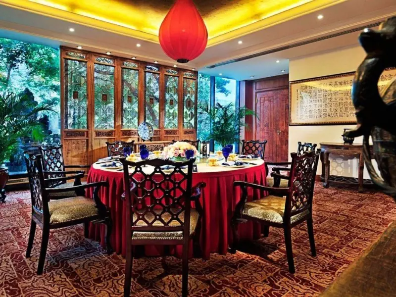 Kempinski Hotel Beijing Lufthansa Center-A luxury blend of elegance and comfort in the heart of Beijing Kempinski Hotel Beijing Lufthansa Center-A luxury blend of elegance and comfort in the heart of Beijing