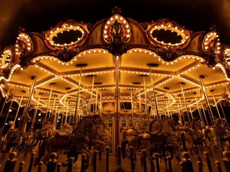 Hong Kong Disneyland-A Magical Kingdom Where Dreams Come True Hong Kong Disneyland-A Magical Kingdom Where Dreams Come True
