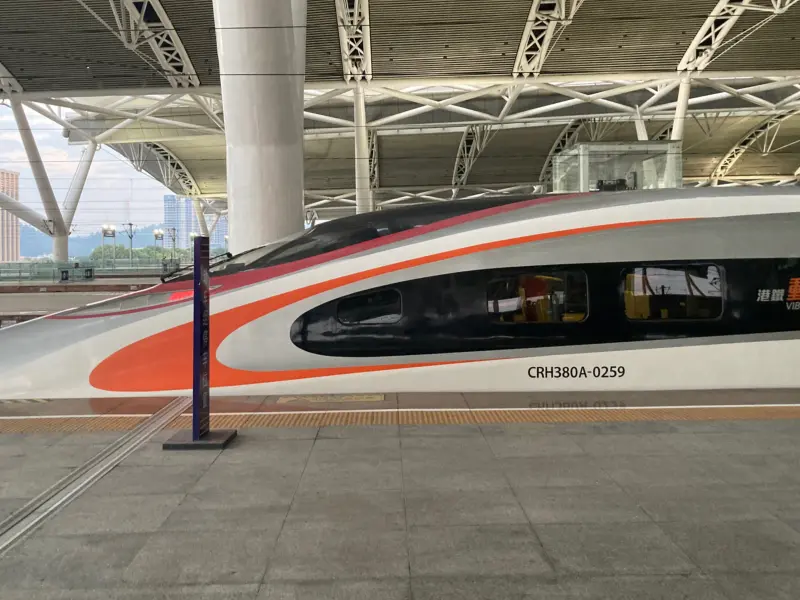 Hong Kong West Kowloon Station-Connecting Hong Kong to Mainland China’s High-Speed Rail Network Hong Kong West Kowloon Station-Connecting Hong Kong to Mainland China’s High-Speed Rail Network