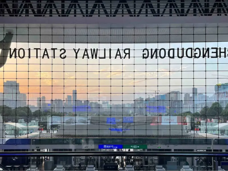 成都東駅-中国南西部を結ぶ主要ハブ 成都東駅-中国南西部を結ぶ主要ハブ