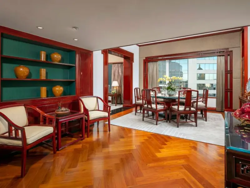 Conrad Hong Kong-Luxury in the Heart of Hong Kong Conrad Hong Kong-Luxury in the Heart of Hong Kong