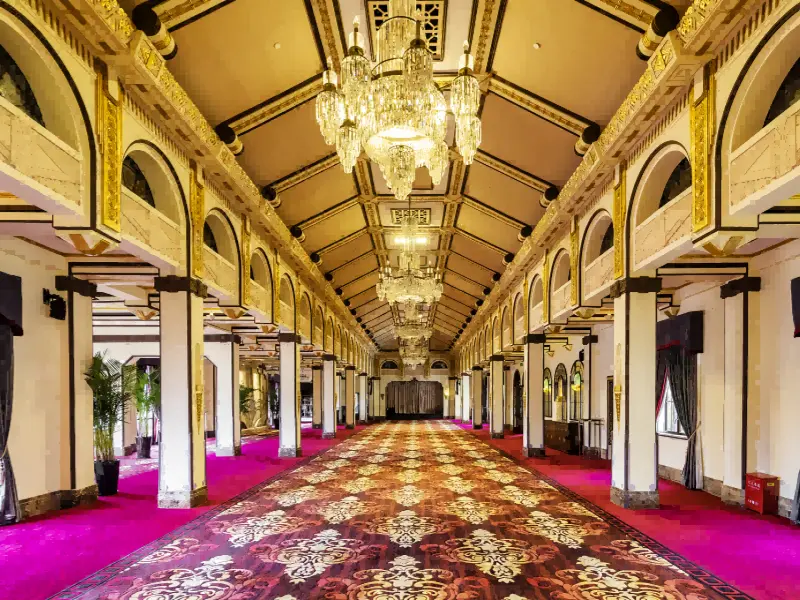 Fairmont Peace Hotel-Experience the Legacy of Shanghai's Iconic Landmark Fairmont Peace Hotel-Experience the Legacy of Shanghai's Iconic Landmark